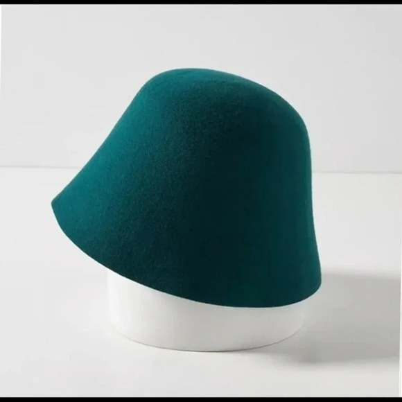 Anthropologie Green Mod Felt Bucket Hat
